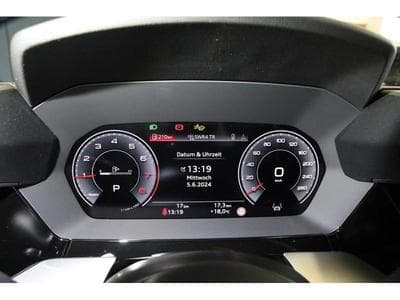 Audi A3 Sportback S Line (2024) - Photo 4