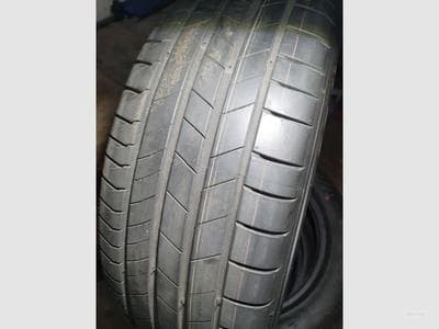 Pneus – 18" - 215/55R 99H - Photo 1