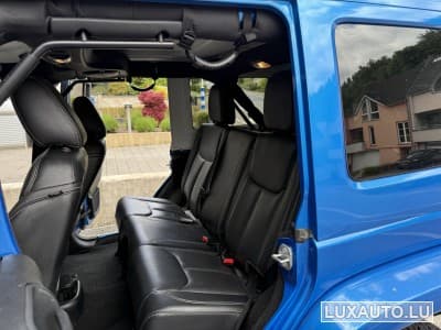 Jeep Wrangler Sahara V6 (2016) - Photo 7