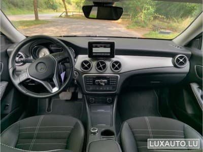 Mercedes CLA 220 coupe (2016) - Photo 6