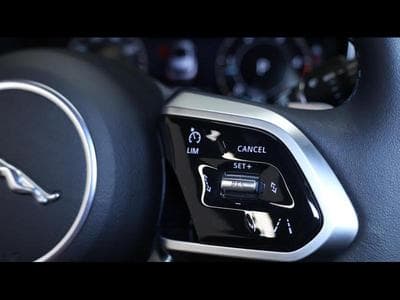 Jaguar F-Pace S D165 AWD Auto (2024) - Photo 15