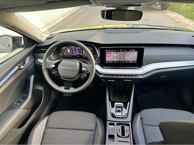 Skoda Octavia (2025) - Foto 8