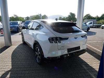 Ford Mustang Mach-E Premium AWD 99kWh Extended Range 351ch/258kW - A1 (2025) - Foto 3