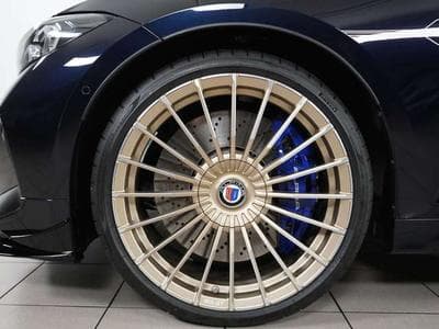 Alpina B3 GT Touring SWITCH-TRONIC Allrad (2026) - Photo 4