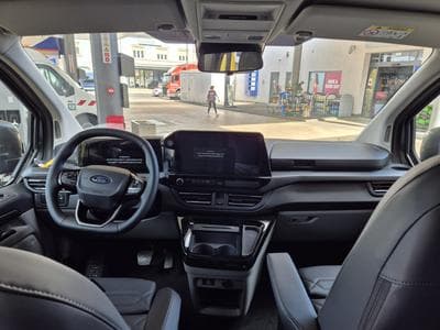 Ford Tourneo Titanium 2.0 Ecoblue 170cv Aut. L2 (2026) - Photo 6