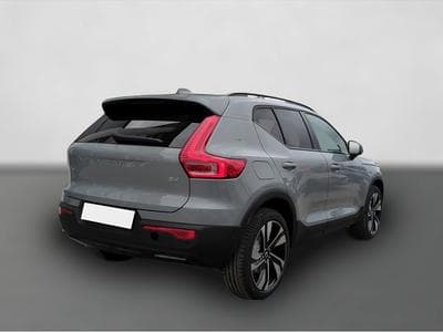 Volvo XC40 (2025) - Photo 5