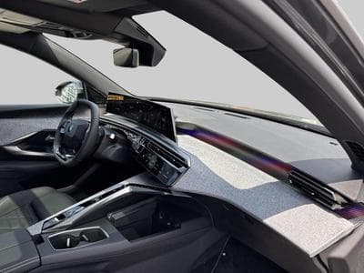 Peugeot 5008 III & e- GT (2025) - Photo 9