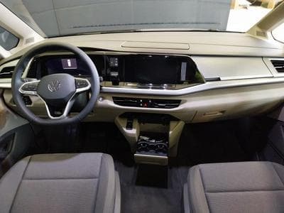 VW T7 Life LONG (2024) - Foto 1