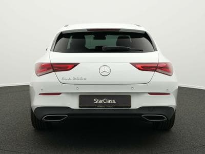 Mercedes CLA 200 CLA 200 d Shooting Brake (2023) - Foto 4