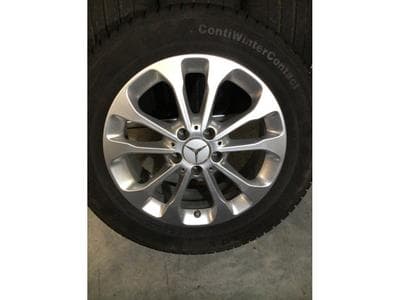 Jantes alu + Pneus h 17" 215/60 R17 96H (2026) - Photo 1