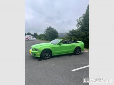 Ford Mustang Cabriolet (2014) - Photo 2
