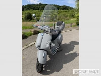 Vespa GTS (2019) - Photo 1
