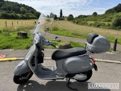Vespa GTS (2019) - Photo 2