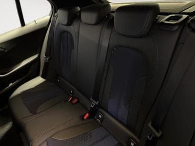 BMW 118 Hatch (2024) - Photo 10