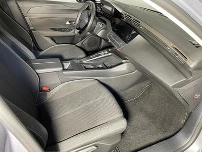 Peugeot 308 SW 1.5 BlueHDI 130 ACTIVE EAT8 GPS CARPLAY (2023) - Foto 8