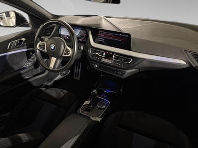 BMW M135 2.0 Mi xDrive (2020) - Photo 6