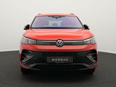 VW Tiguan 2.0 TDI R-Line 4Motion Pano+IQ+Harman (2024) - Foto 2