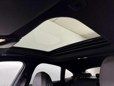 Alpina B4 GT Gran Coupé SWITCH-TRONIC Allrad HK HiFi (2025) - Photo 9