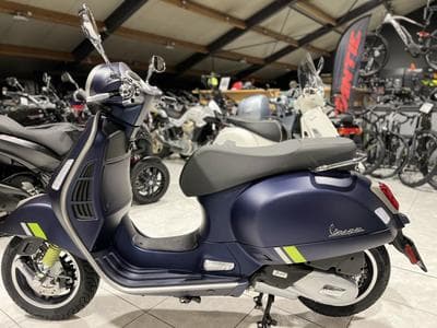 Vespa GTS 125 Bleu Matt (2026) - Photo 3