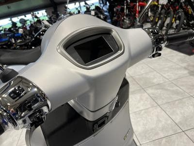 Vespa GTS 125 Grigio entusiasta matt (2026) - Photo 5