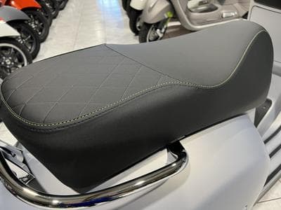 Vespa GTS 125 Grigio entusiasta matt (2026) - Photo 6