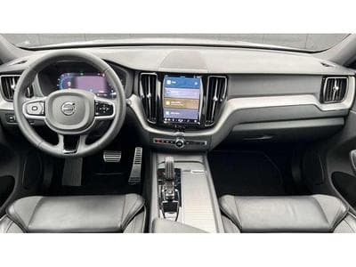 Volvo XC60 Plus Dark (2022) - Photo 8