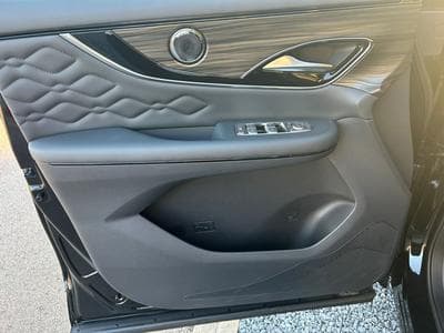 Forthing 9 FORTHING 9 HEV 7 PLACES FULL OPTIONS (2026) - Photo 11