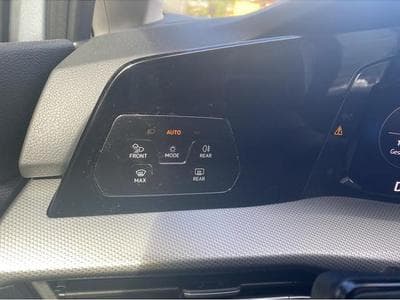 VW Golf (2025) - Foto 13