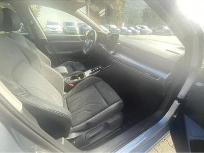 VW Golf (2025) - Foto 9