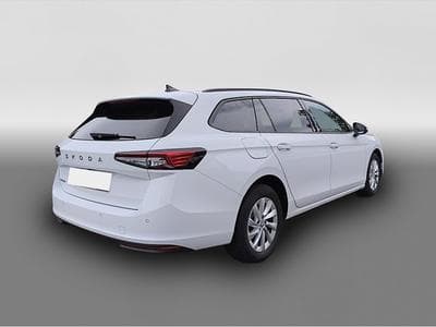 Skoda Superb (2024) - Photo 7