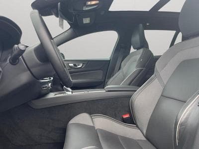 Volvo V60 B3 Ultimate / Essence (2025) - Foto 15