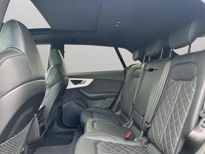 Audi Q8 50 TDI / Quattro / SLine / Diesel (2023) - Foto 11