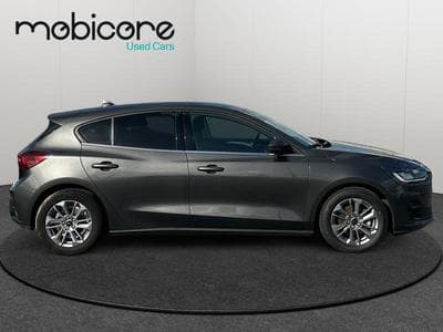 Ford Focus Titanium / Auto (2024) - Foto 7