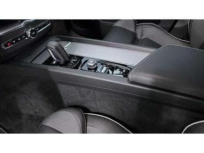 Volvo XC60 R-Design (2020) - Photo 8