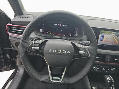 Skoda Scala Monte Carlo (2025) - Foto 11