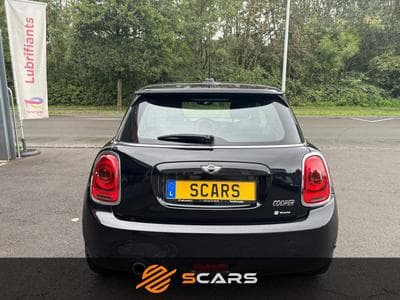 Mini Cooper 1.5 136cv Automat. Carbon Black Color Line (2018) - Foto 5