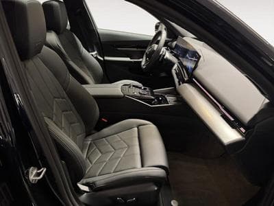 BMW 520 Touring (2025) - Foto 10