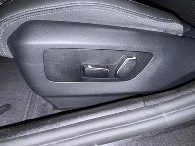 BMW 520 Touring (2025) - Foto 14