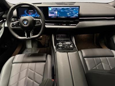 BMW 520 Touring (2025) - Foto 6