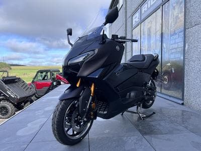 Yamaha T-Max TECHMAX (2026) - Photo 2