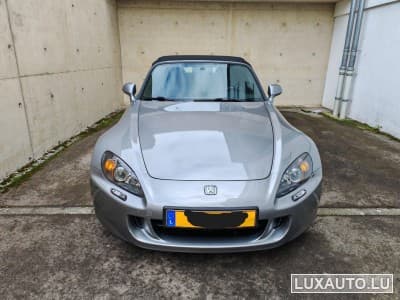 S2000