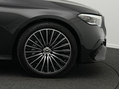 Mercedes E 220 d T-Modell (2024) - Foto 8