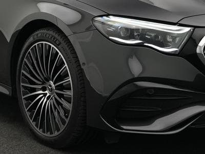 Mercedes E 220 d T-Modell (2024) - Foto 9