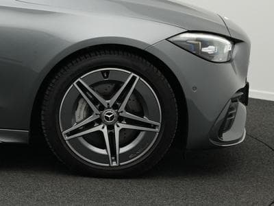 Mercedes C 220 d 4MATIC T-Modell (2025) - Foto 8