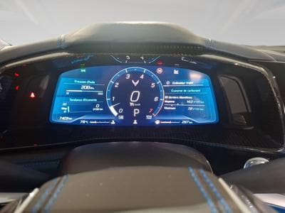 Chevrolet Corvette STINGRAY CAB 3LT V8 6.2 (2024) - Photo 2