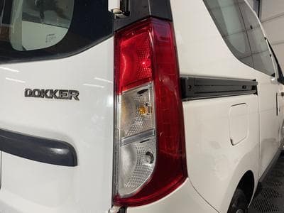 Dacia Dokker 1.5 DCI 90 LAUREATE BLUETOOTH (2017) - Foto 15