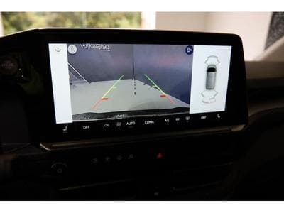 VW T7 Life AHK PanAmerica (2025) - Foto 5