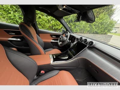 Mercedes GLC 220 AMG (2024) - Photo 6