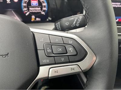 VW Golf (2025) - Foto 12