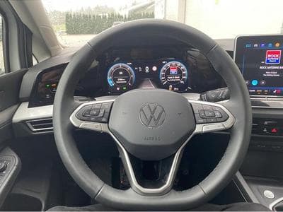 VW Golf (2025) - Foto 9